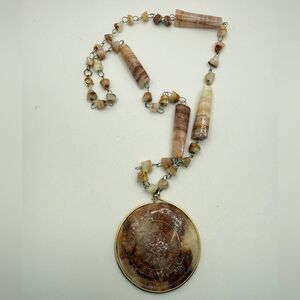 24" Vintage "Mexican Onyx" stone necklace!